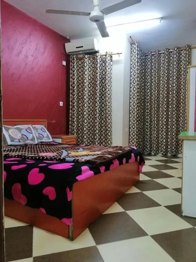 Golden Diamond Hotel Apartments- الماسة الذهبية للشقق الفندقية Aqaba 0*,  Jordânia